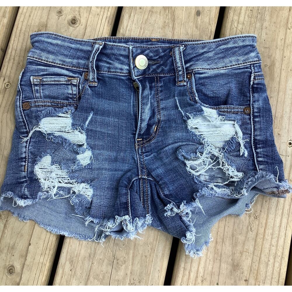 American Eagle Midi Denim Shorts Women Size 0 Distressed Cut Off Blue Jeans